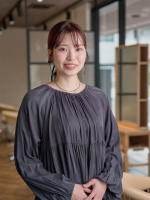村上　智美(ムラカミ　トモミ)