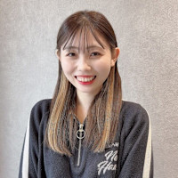 河野 真実(カワノ マミ)