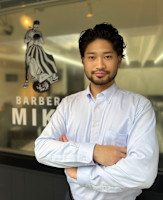 BARBER  MORLY(バーバーモーリー)