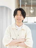 若田部 薫(ワカタベ カオル)