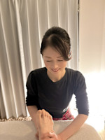 セラピスト 小林【日本人女性】(コバヤシ)