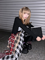 KOMUKAI MIYU(コムカイ　ミユ)