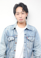 西川　仁(ニシカワ　ジン)