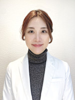 綱島 由美(ツナシマ ユミ)