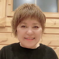 近江智恵(オウミトモエ)
