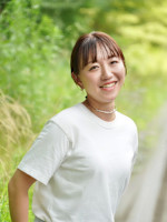 吉野 佳奈(ヨシノ カナ)