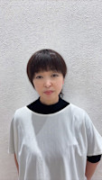 小林百合子(コバヤシユリコ)