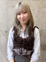 西村あかね [表参道駅](ニシムラ アカネ)