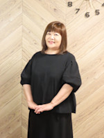 柳田 眞由美(ヤナギダ マユミ)