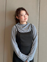 山田(ヤマダ)