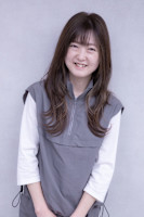 金野 麻衣子(コンノ　マイコ)