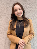 中川 智帆 艶カラー(ナカガワ チホ)