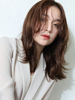 上村亜弥(ウエムラアヤ)