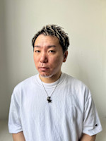 井崎 伸吾(イザキ シンゴ)