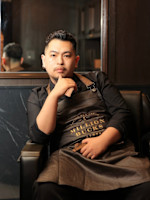 小松　健介(コマツ　ケンスケ)
