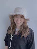 小松 亜弥香(コマツ アヤカ)