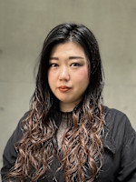 川村 理紗子(カワムラ リサコ)