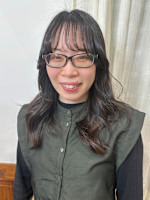 安達 麻友(アダチ マユ)