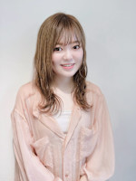 秦 愛由美(ハタ アユミ)