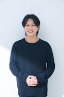 安藤　啓貴(アンドウ　ヒロキ)