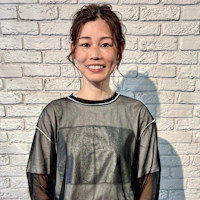 辻?野 岐子(ツジノ ミチコ)