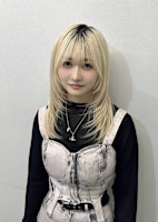 hina (ヒナ )