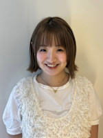 Momo (モモ )