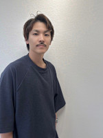 天野 涼(アマノ リョウ)