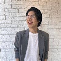 村上(ムラカミ)