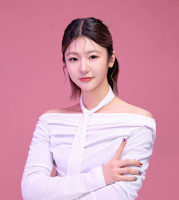 井上 りな(イノウエ)