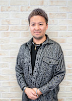 ISHII(イシイ)