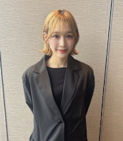 日比野紅杏(ヒビノクレア)