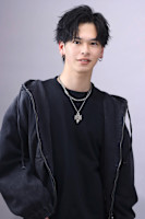 SHUN(シュン)