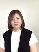 柳由美子(ヤナギユミコ)