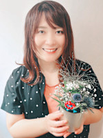 山崎　愉美(ヤマザキ　ユミ)