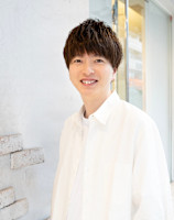 戸村 直央也(トムラ ナオヤ)