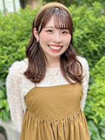 大沢晴菜(オオサワハルナ)