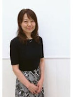 山崎 満紀子(ヤマザキ マキコ)