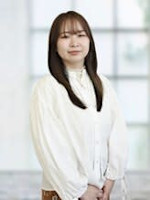 鈴木 優里花(スズキ ユリカ)