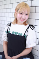 山内利紗(ヤマウチリサ)
