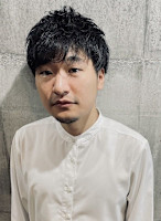 HIROYUKI NAKATUKA(ヒロユキ　ナカツカ)