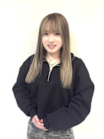 山田 安里(ヤマダ アンリ)