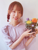 鈴木　遥菜(スズキ　ハルナ)