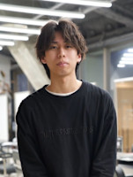 田崎 亮(タサキ リョウ)