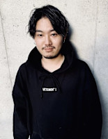 岡田 拓也(オカダ タクヤ)