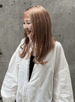 HITOMI (ヒトミ )
