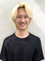 手塚 凌(テヅカ リョウ)