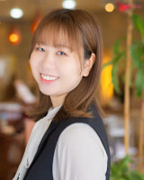 吉田優奈(ヨシダユウナ)