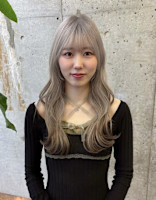 西村あかね [表参道駅](ニシムラ アカネ)