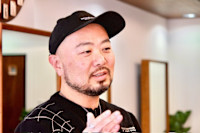 山賀 憲太郎(ヤマガ ケンタロウ)